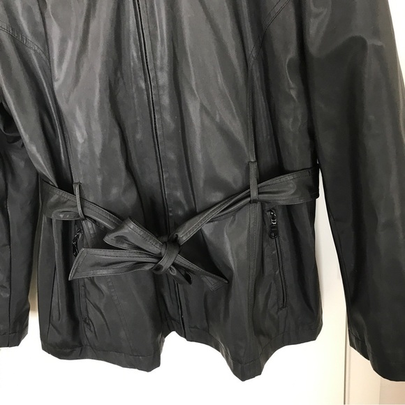 Vintage outbrook black zip up jacket with hood - Picture 4 of 10